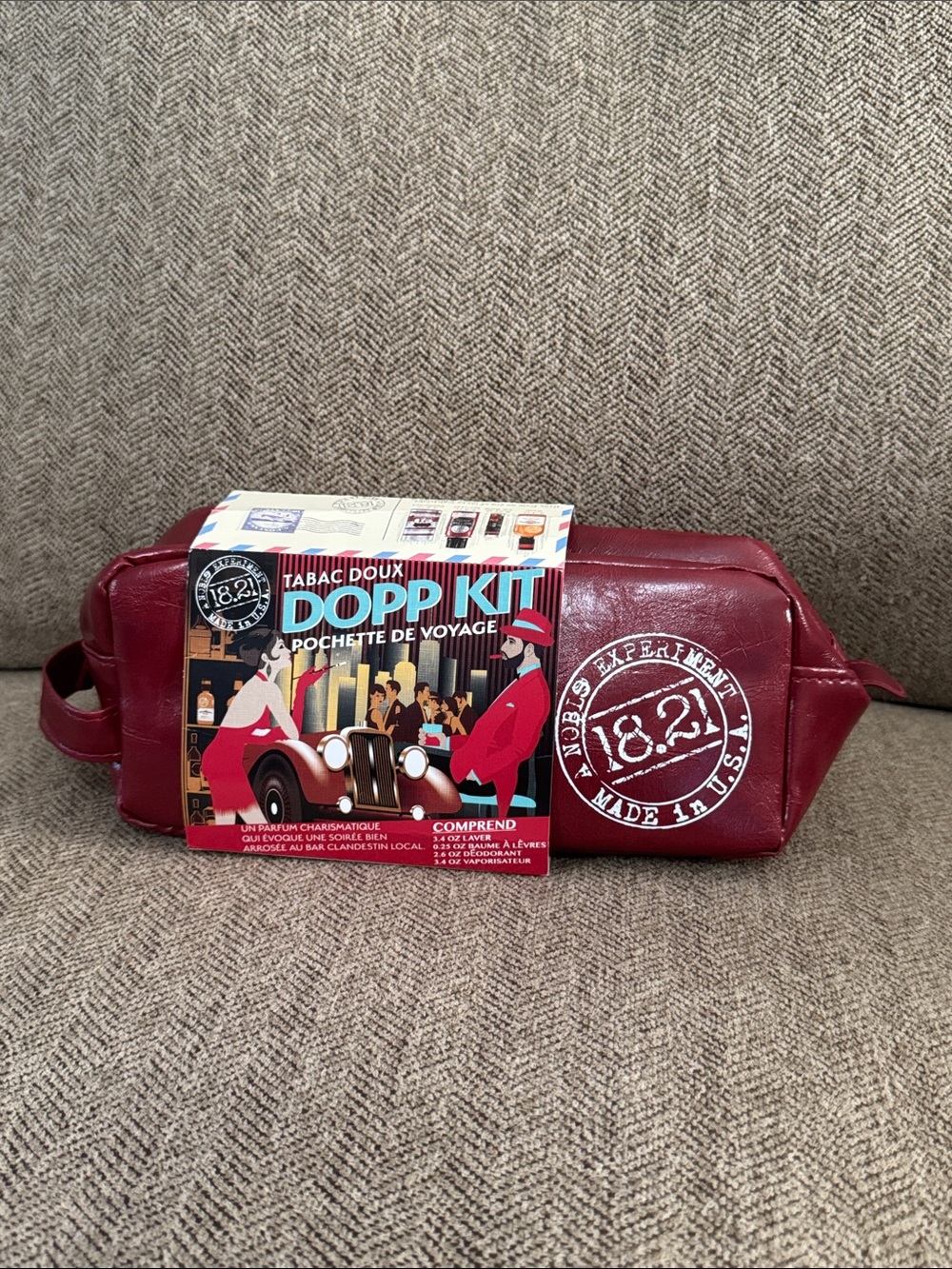 NEW 18.21 Man Made Sweet Tobacco Dopp Kit Travel Pouch